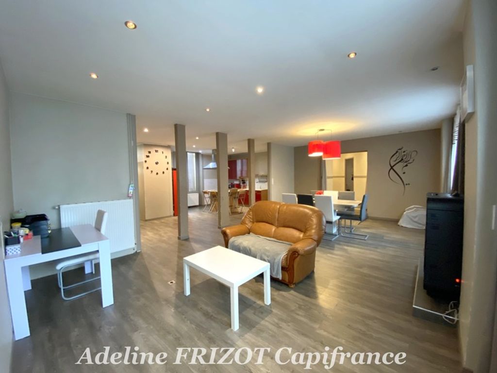 Achat appartement à vendre 5 pièces 135 m² - Saint-Chamond