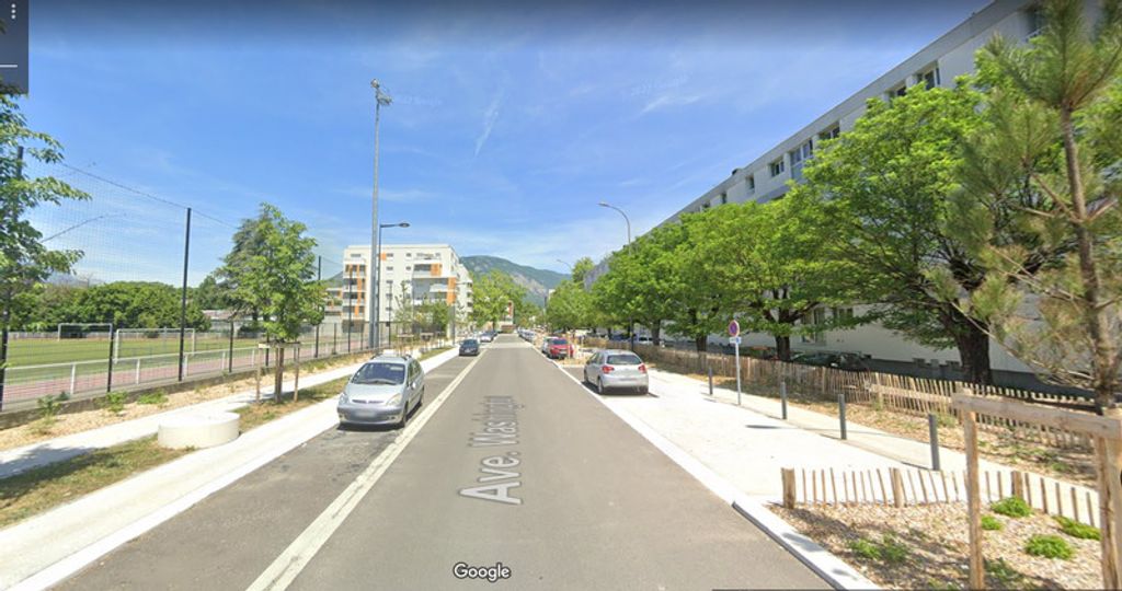 Achat appartement à vendre 4 pièces 74 m² - Grenoble