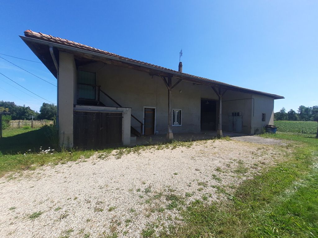 Achat maison à vendre 2 chambres 85 m² - Montrevel-en-Bresse