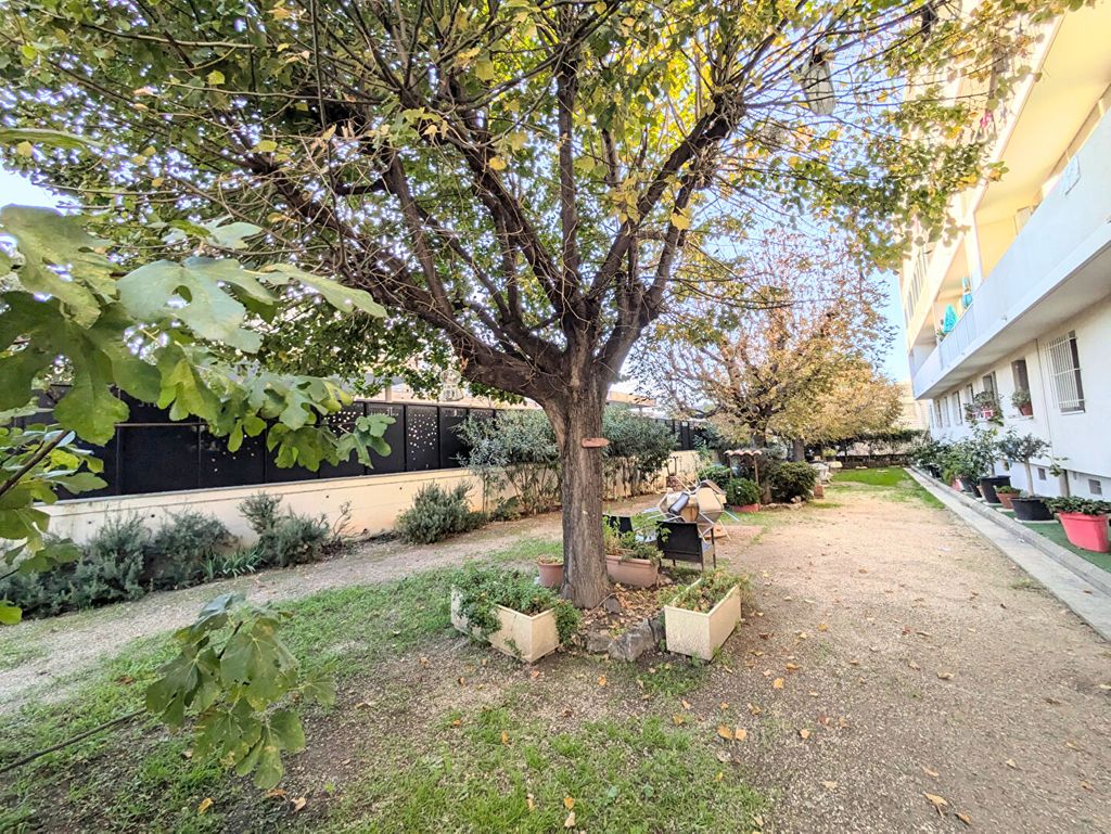 Achat appartement à vendre 4 pièces 70 m² - Marseille 4ème arrondissement