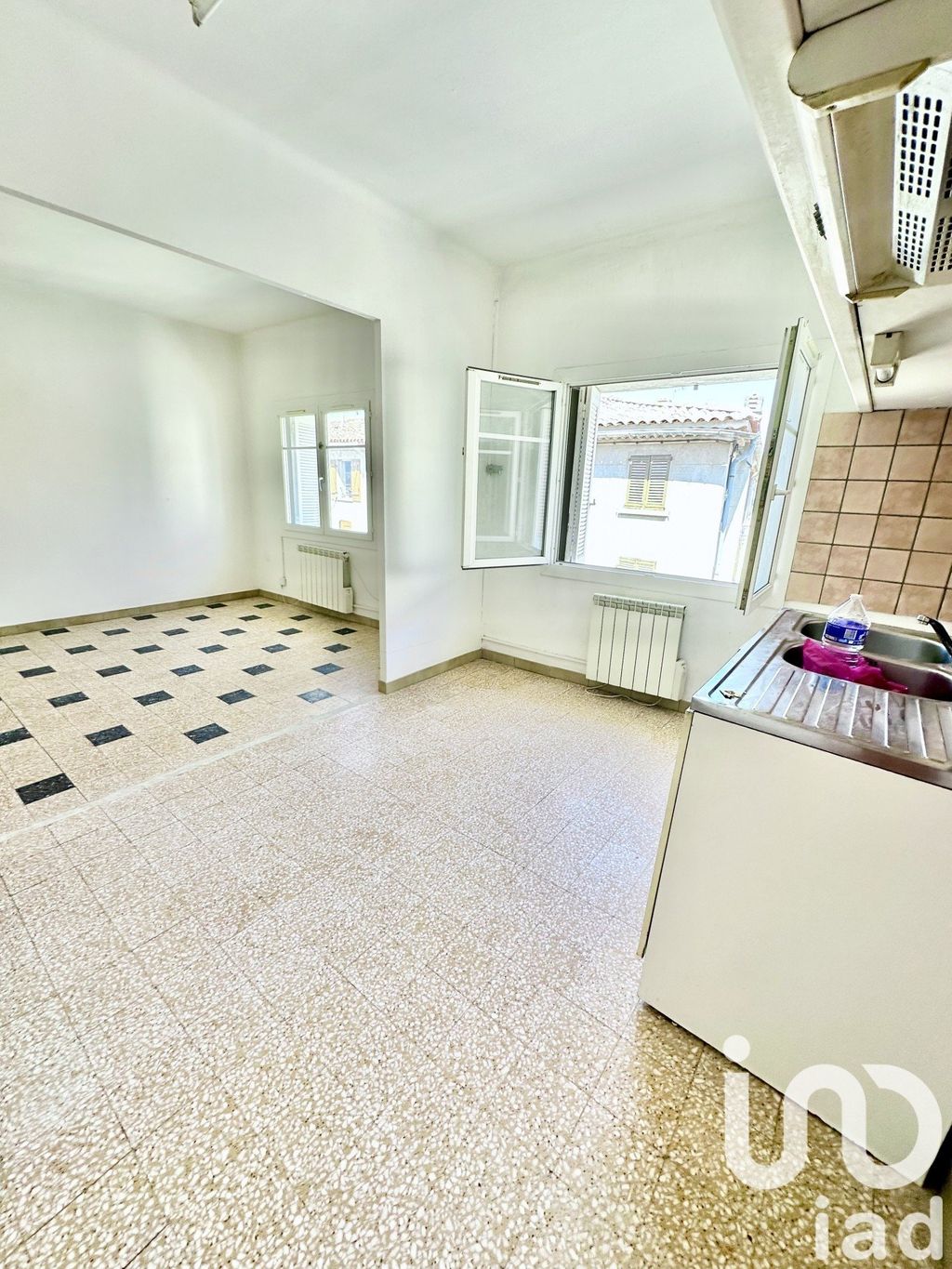 Achat appartement à vendre 3 pièces 59 m² - Cuers