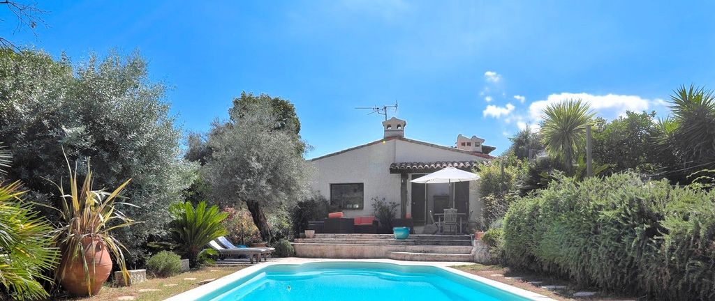 Achat maison à vendre 4 chambres 103 m² - Tourrettes-sur-Loup