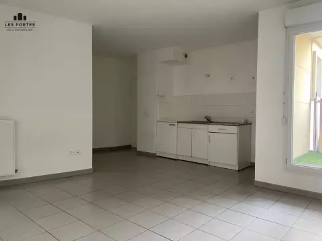 Achat appartement à vendre 2 pièces 43 m² - Aubervilliers