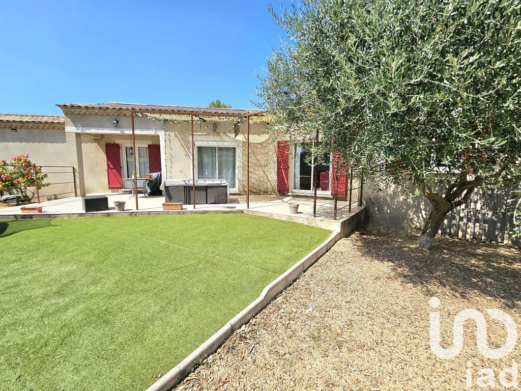 Achat maison à vendre 4 chambres 130 m² - Saint-Paul-les-Fonts