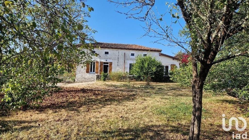 Achat maison à vendre 2 chambres 103 m² - Parcoul-Chenaud