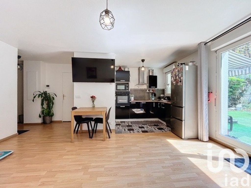 Achat appartement à vendre 2 pièces 48 m² - Noisy-le-Sec