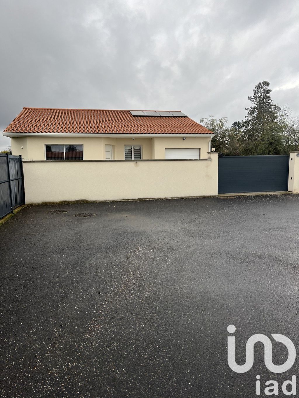 Achat maison à vendre 3 chambres 110 m² - Lezoux