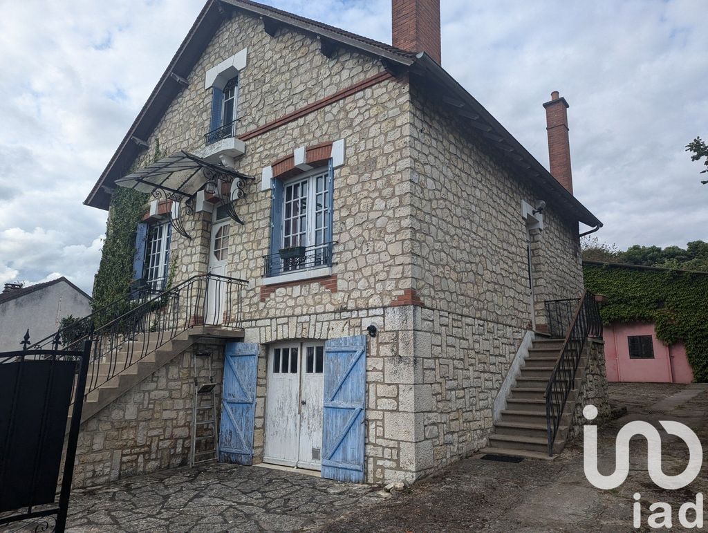 Achat maison à vendre 2 chambres 96 m² - Briare