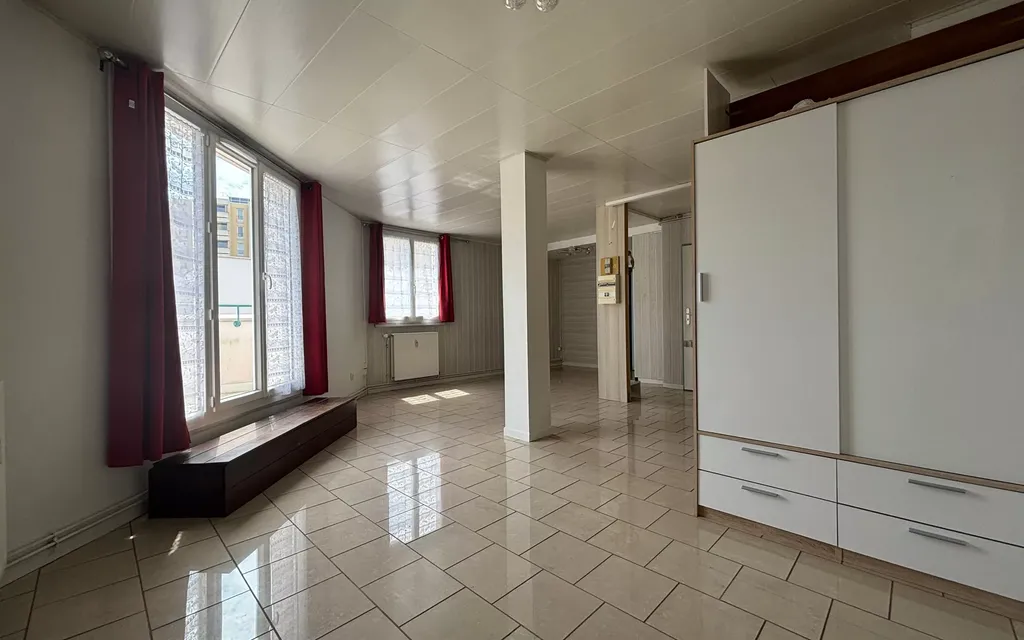 Achat studio à vendre 43 m² - Compiègne