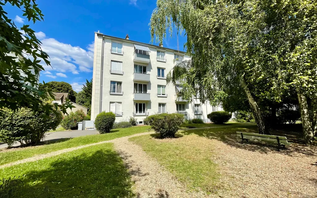 Achat appartement à vendre 4 pièces 81 m² - Saint-Maur-des-Fossés