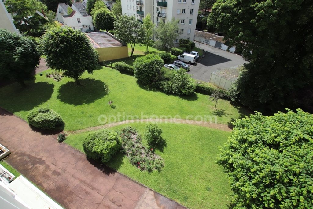 Achat appartement à vendre 5 pièces 93 m² - Olivet