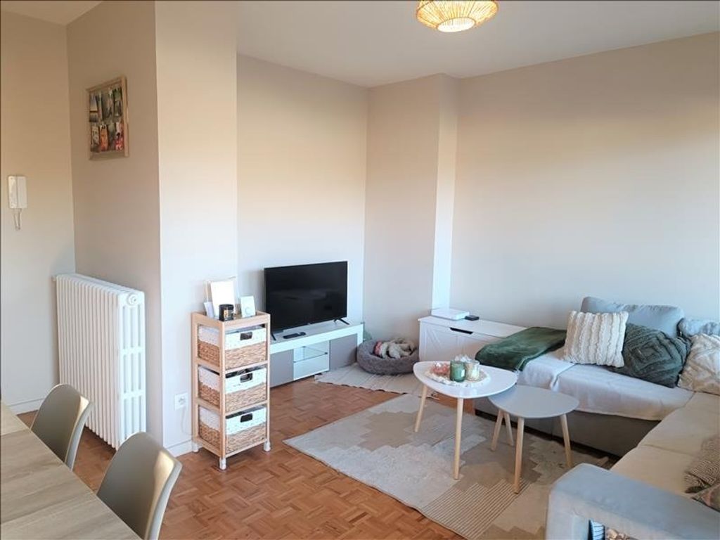 Achat appartement à vendre 3 pièces 64 m² - Aire-sur-l'Adour