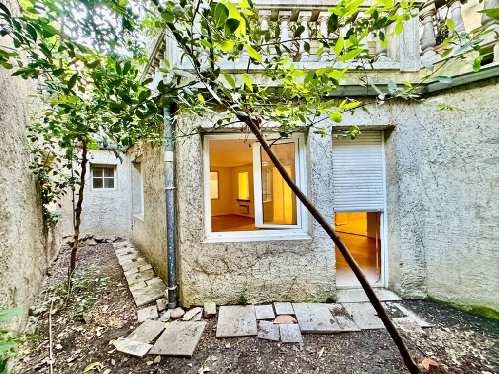 Achat appartement à vendre 4 pièces 120 m² - Avignon