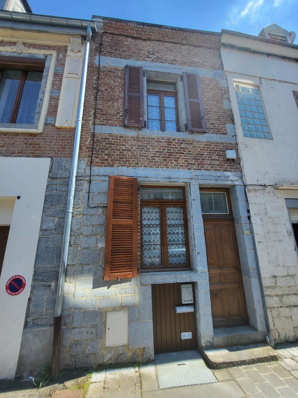 Achat maison à vendre 2 chambres 90 m² - Givet