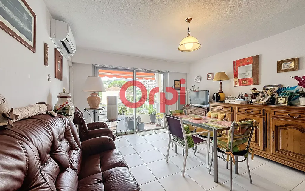 Achat appartement à vendre 2 pièces 42 m² - Sainte-Maxime