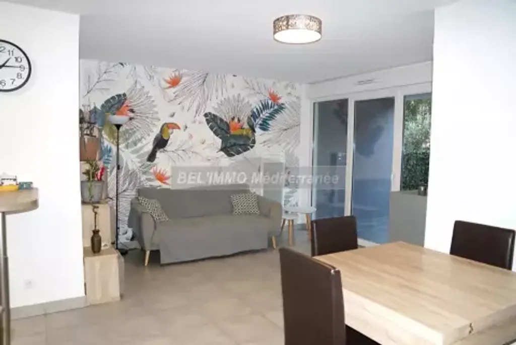 Achat appartement à vendre 3 pièces 59 m² - Cavalaire-sur-Mer