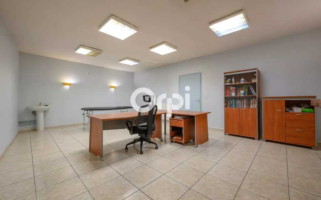 Achat maison à vendre 2 chambres 131 m² - Flers-en-Escrebieux