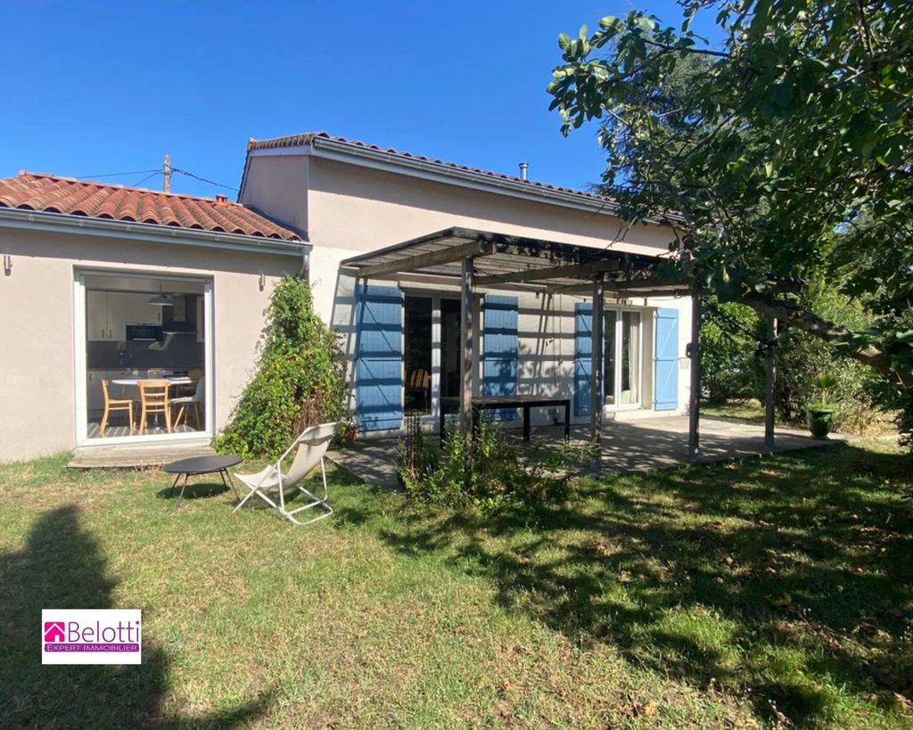 Achat maison à vendre 5 chambres 156 m² - Villeneuve-Tolosane