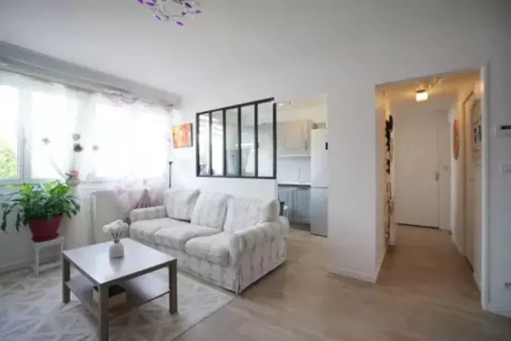 Achat appartement à vendre 2 pièces 46 m² - Lucé