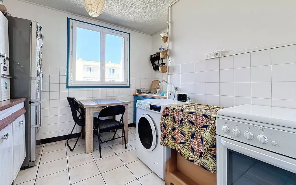 Achat appartement à vendre 4 pièces 63 m² - Bourg-lès-Valence