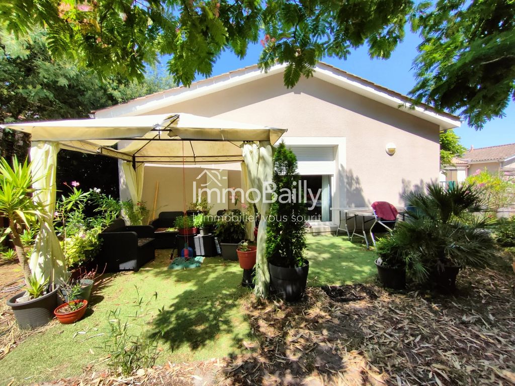 Achat maison à vendre 3 chambres 91 m² - Léognan