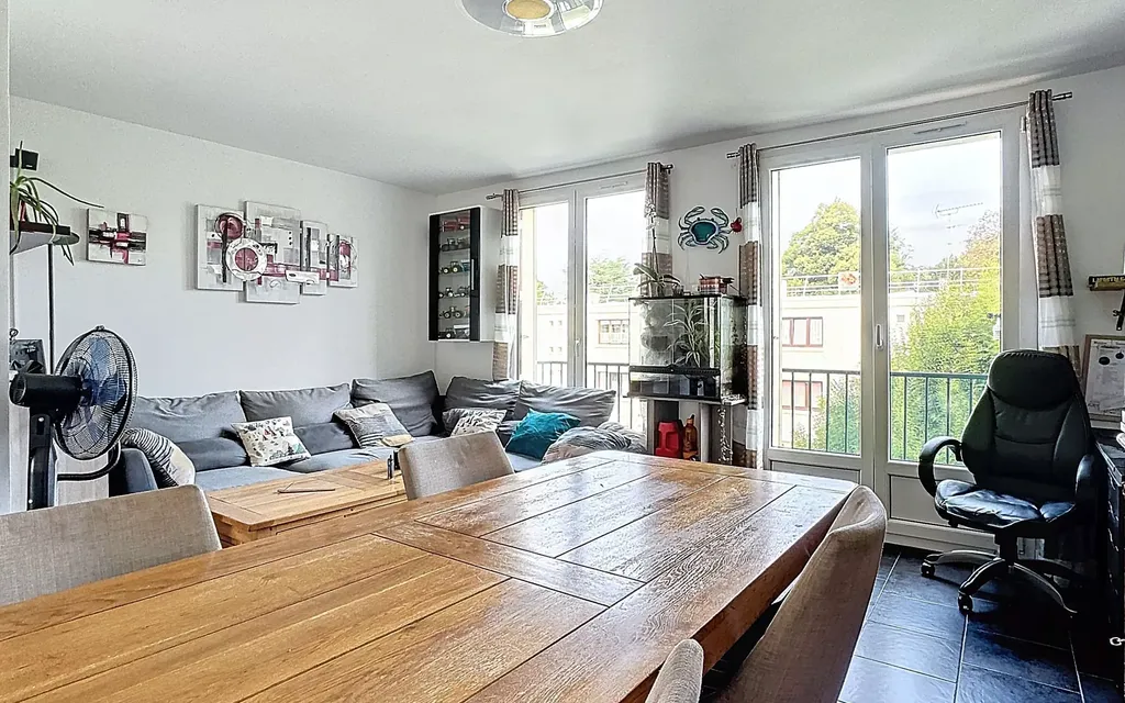 Achat appartement à vendre 3 pièces 64 m² - Trappes