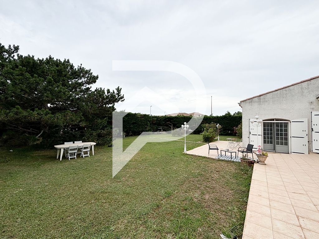 Achat maison à vendre 5 chambres 174 m² - Istres