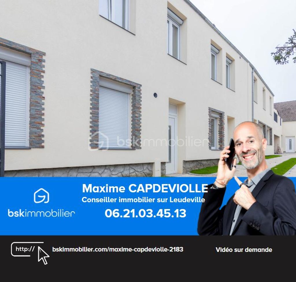 Achat triplex à vendre 1 pièce 50 m² - Leudeville