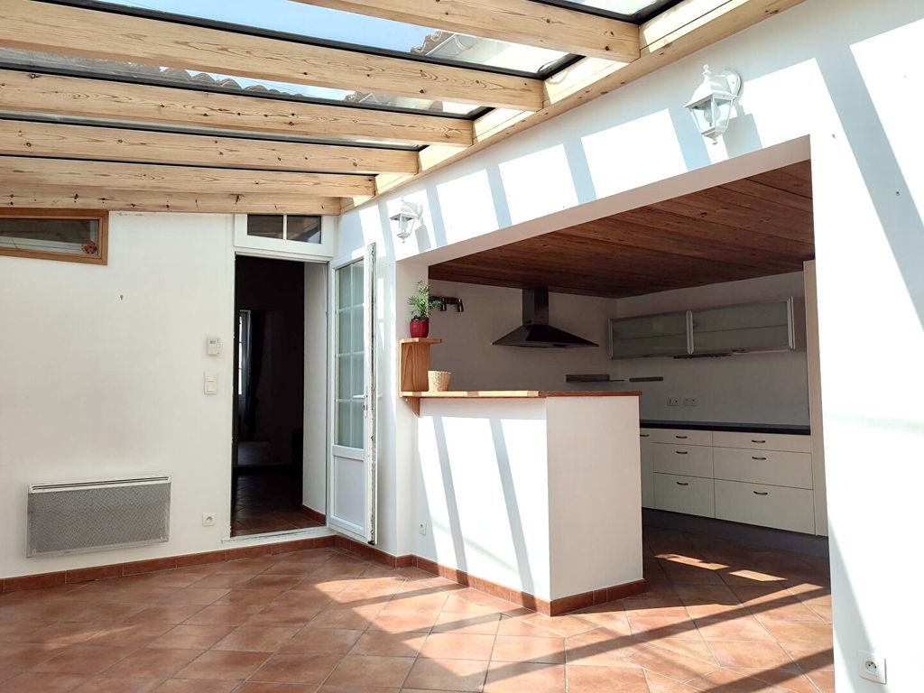 Achat maison à vendre 2 chambres 83 m² - Rochefort