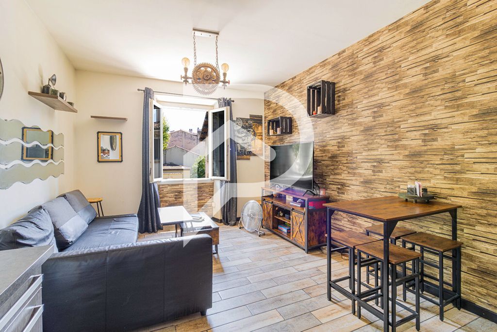 Achat maison à vendre 3 chambres 68 m² - Marseille 11ème arrondissement