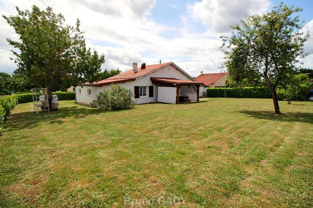 Achat maison à vendre 2 chambres 83 m² - Bordeaux