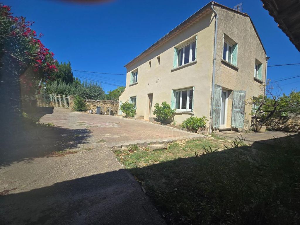 Achat maison à vendre 5 chambres 138 m² - Pujaut