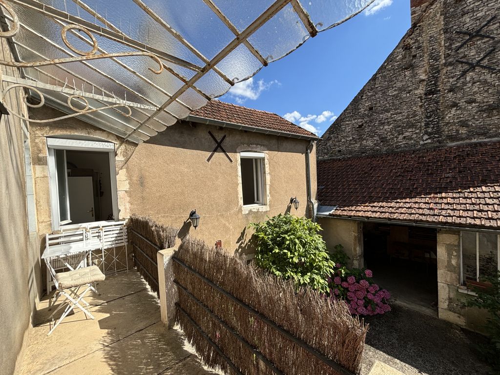 Achat maison à vendre 4 chambres 160 m² - Puligny-Montrachet