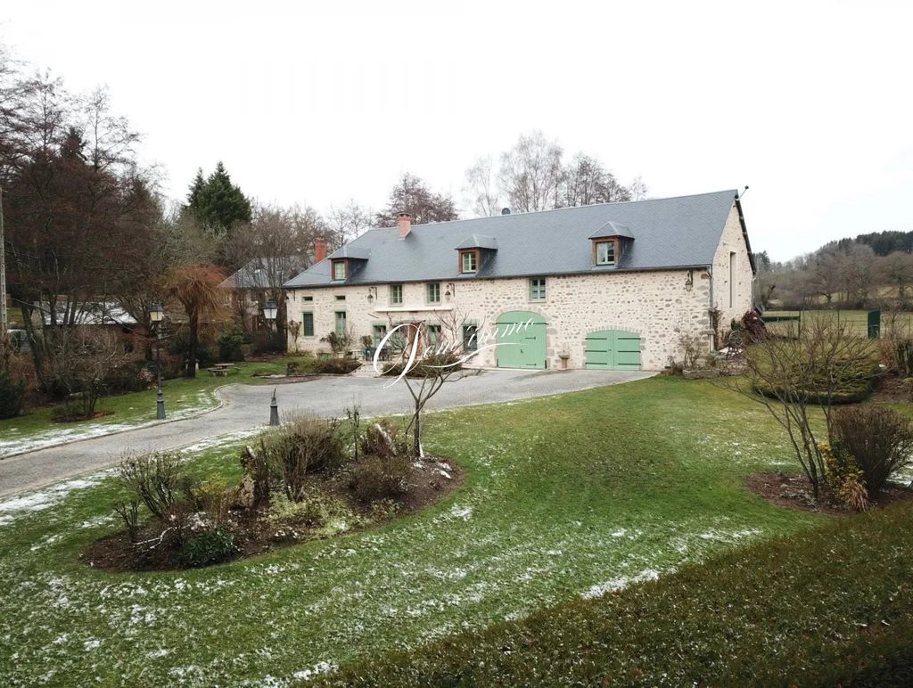 Achat maison à vendre 4 chambres 345 m² - Alligny-en-Morvan