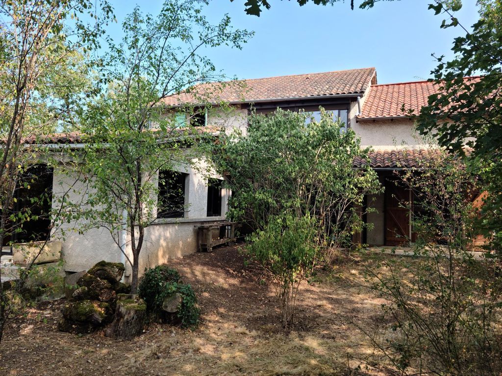 Achat maison à vendre 4 chambres 199 m² - Cahors