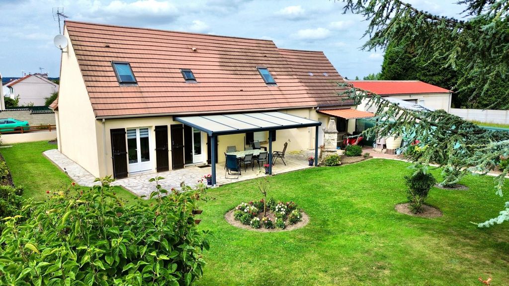 Achat maison à vendre 5 chambres 134 m² - Soissons