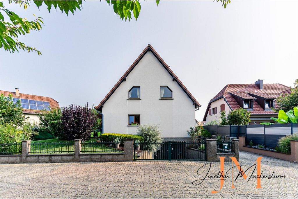 Achat maison à vendre 5 chambres 157 m² - Mundolsheim