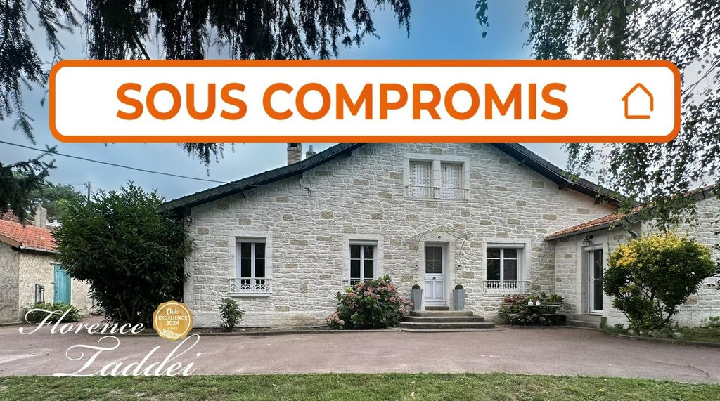 Achat maison à vendre 5 chambres 220 m² - Forges-les-Bains