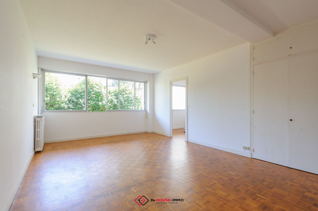 Achat appartement à vendre 3 pièces 74 m² - La Rochelle