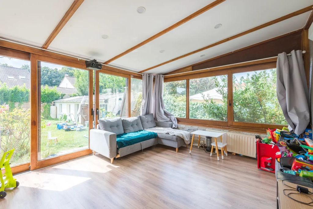 Achat maison à vendre 4 chambres 153 m² - Montigny-lès-Cormeilles