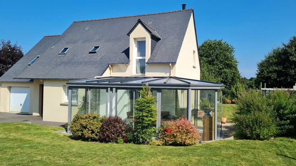 Achat maison à vendre 4 chambres 155 m² - Combourg