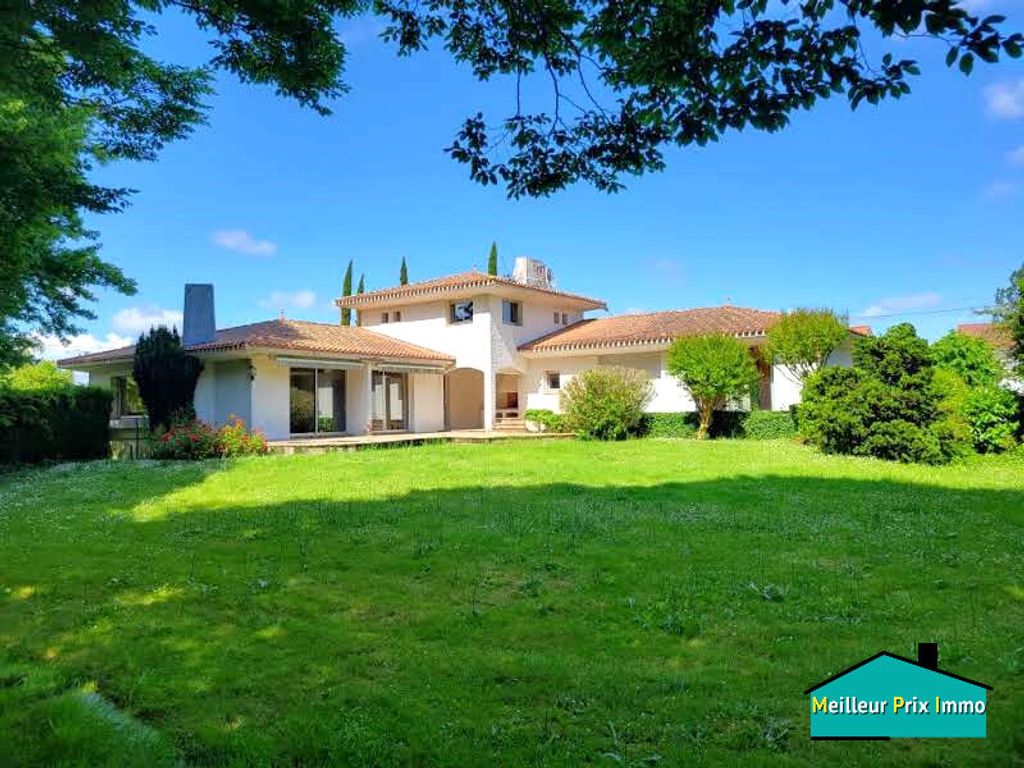 Achat maison à vendre 4 chambres 231 m² - Machecoul-Saint-Même