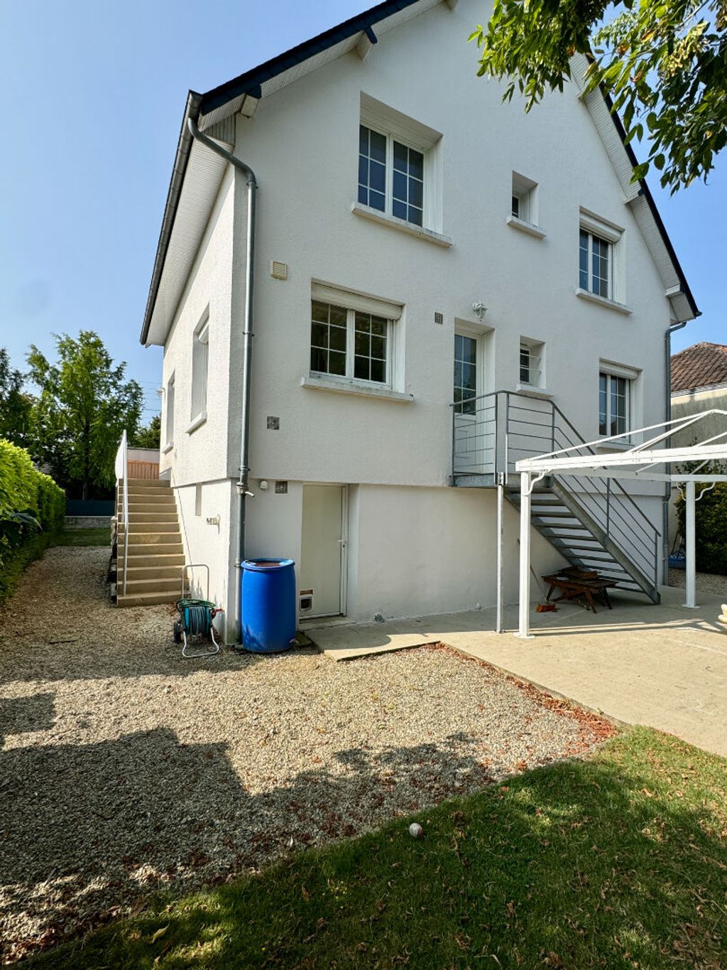 Achat maison à vendre 4 chambres 110 m² - Laval