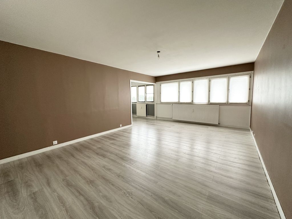 Achat appartement à vendre 5 pièces 88 m² - Mons-en-Barœul