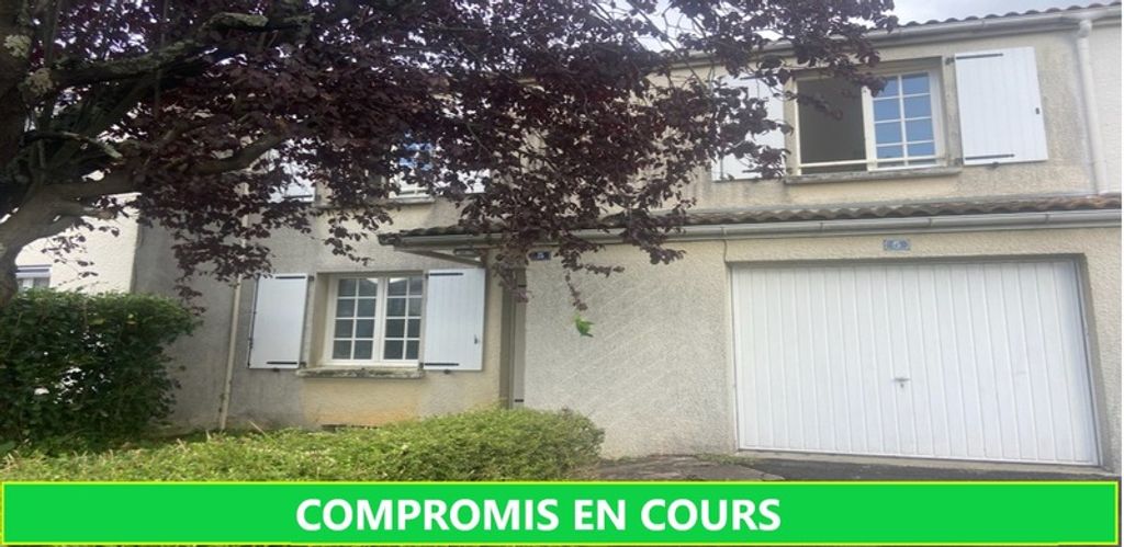 Achat maison à vendre 3 chambres 88 m² - Luçon