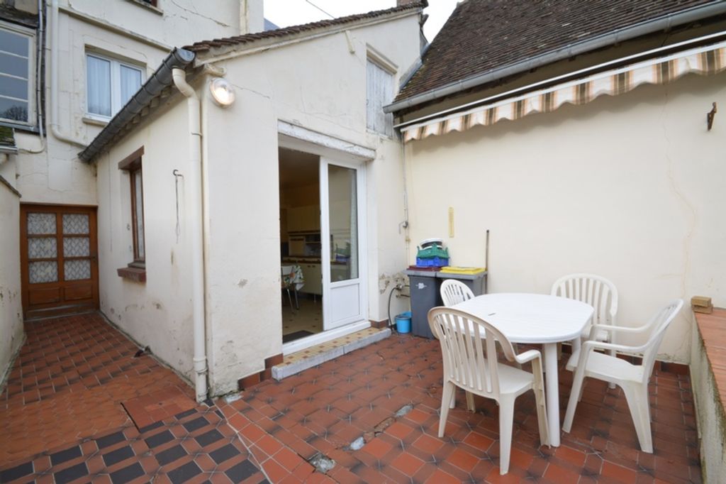 Achat maison à vendre 4 chambres 83 m² - La Ferrière-sur-Risle