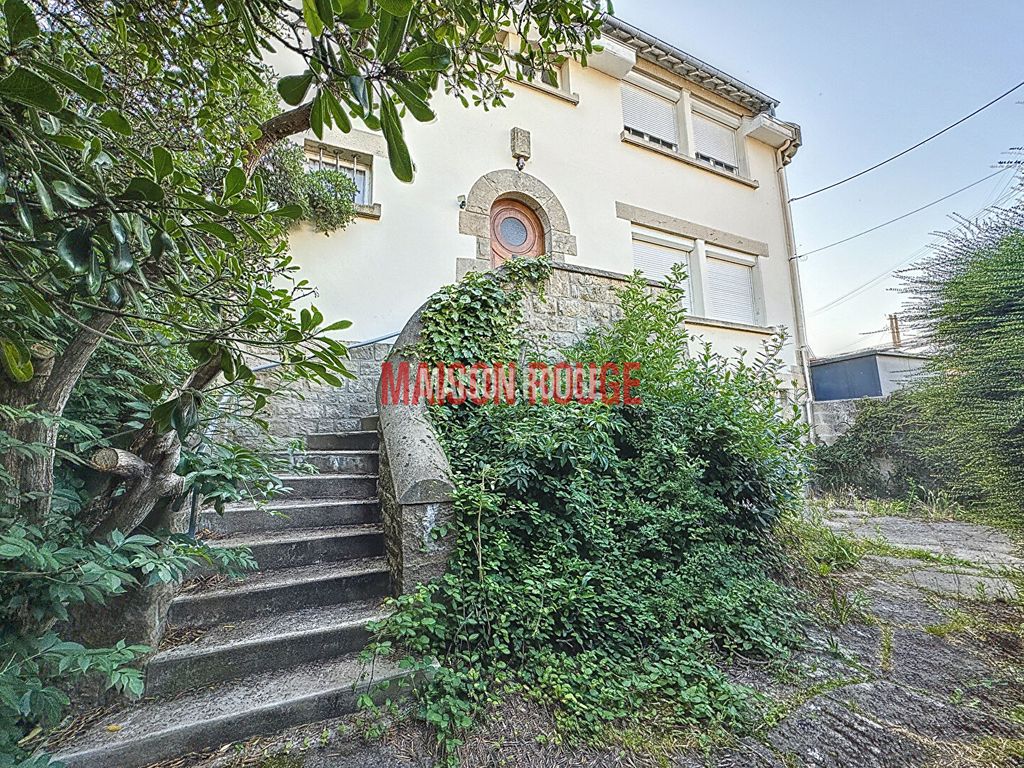 Achat maison à vendre 4 chambres 215 m² - Saint-Malo