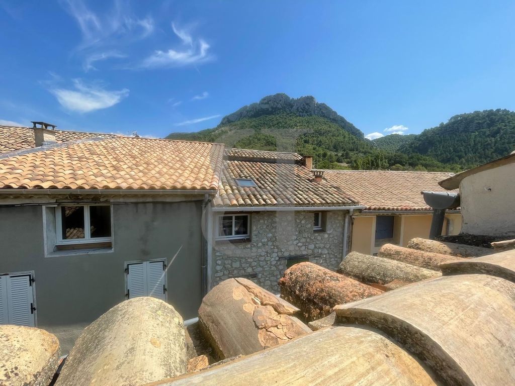 Achat maison à vendre 2 chambres 78 m² - Buis-les-Baronnies