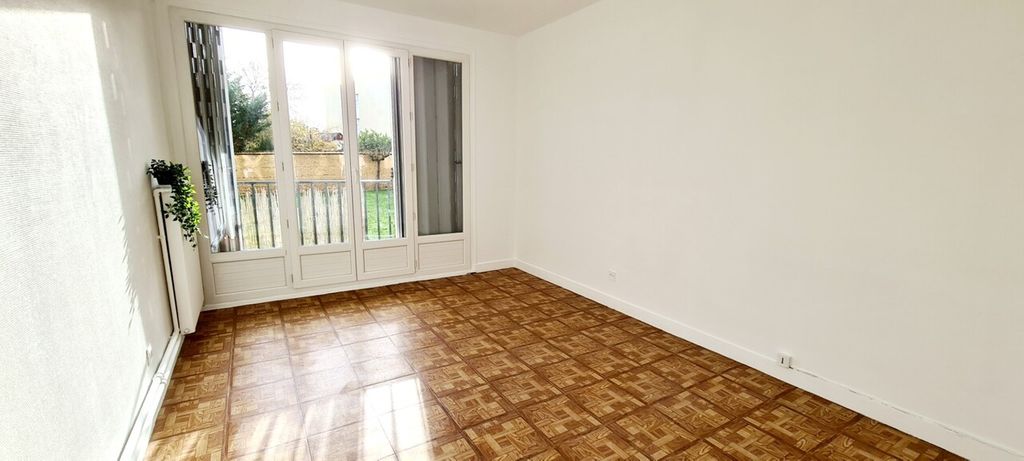 Achat appartement à vendre 3 pièces 66 m² - Gravigny