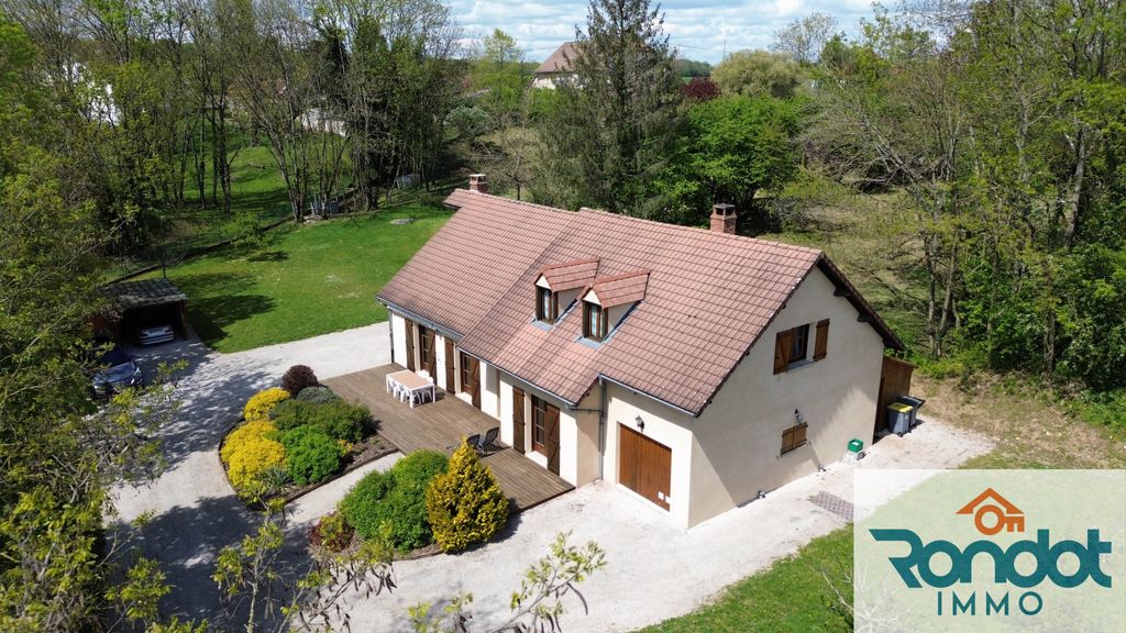 Achat maison à vendre 6 chambres 200 m² - Dampierre-et-Flée